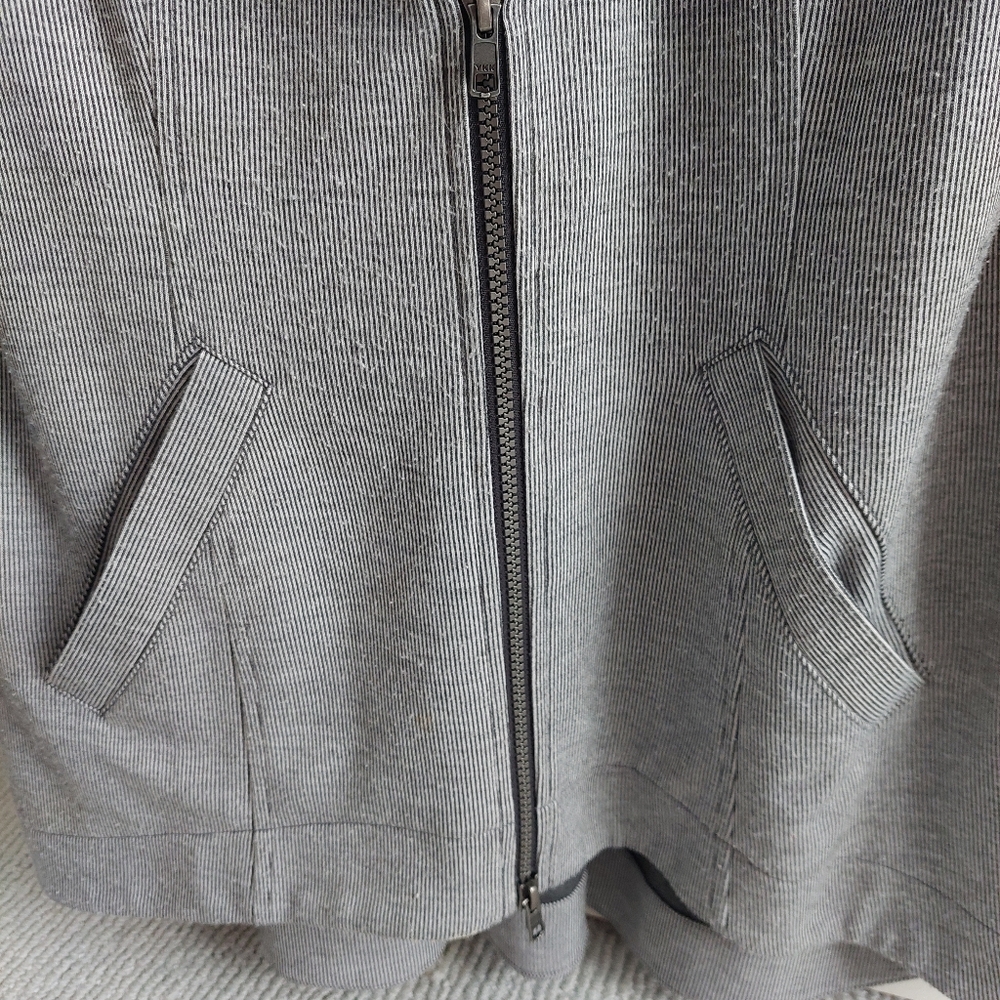 Cabi Jacket - image 6